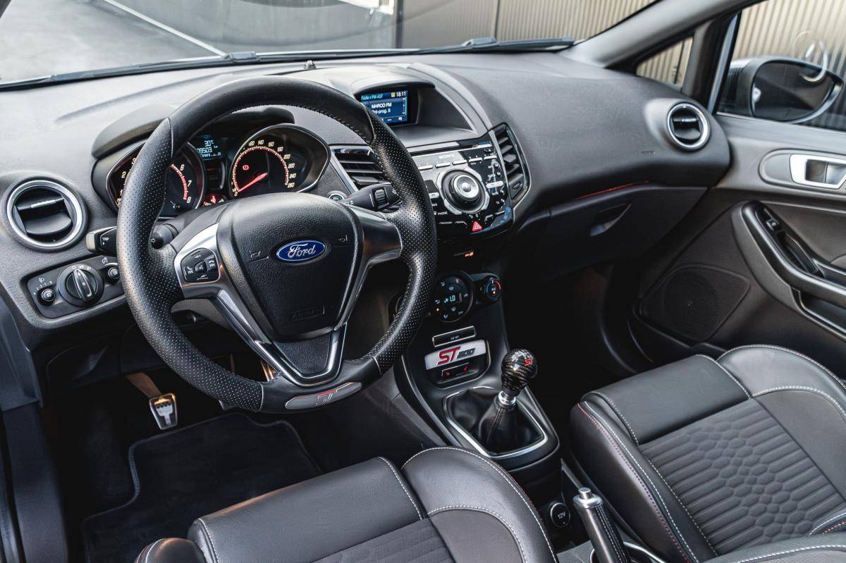 ford-fiesta-2016-gasolina-1596cc