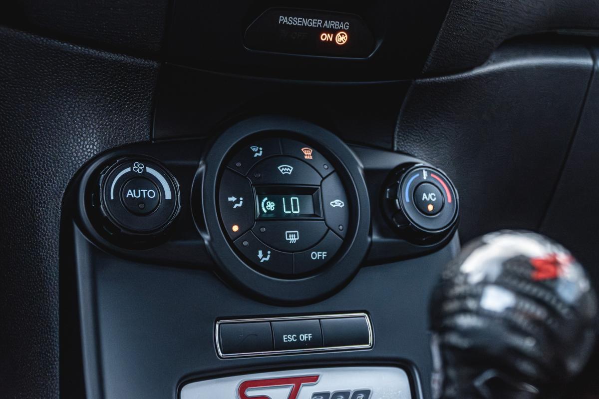 ford-fiesta-2016-gasolina-1596cc