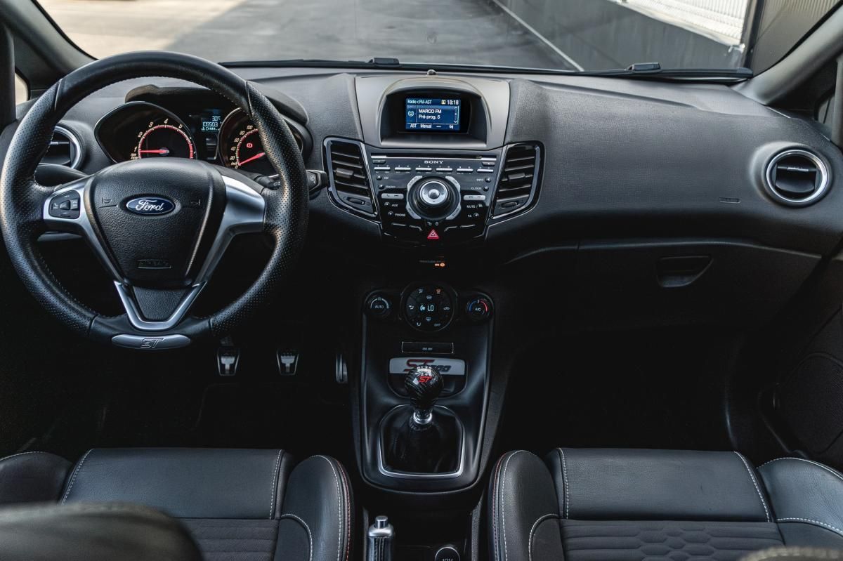 ford-fiesta-2016-gasolina-1596cc