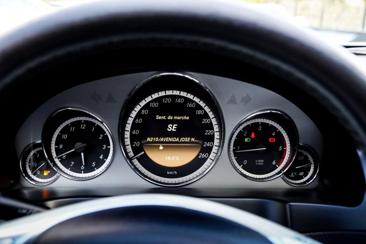 mercedes-benz-classe-e-2011-diesel-2143cc