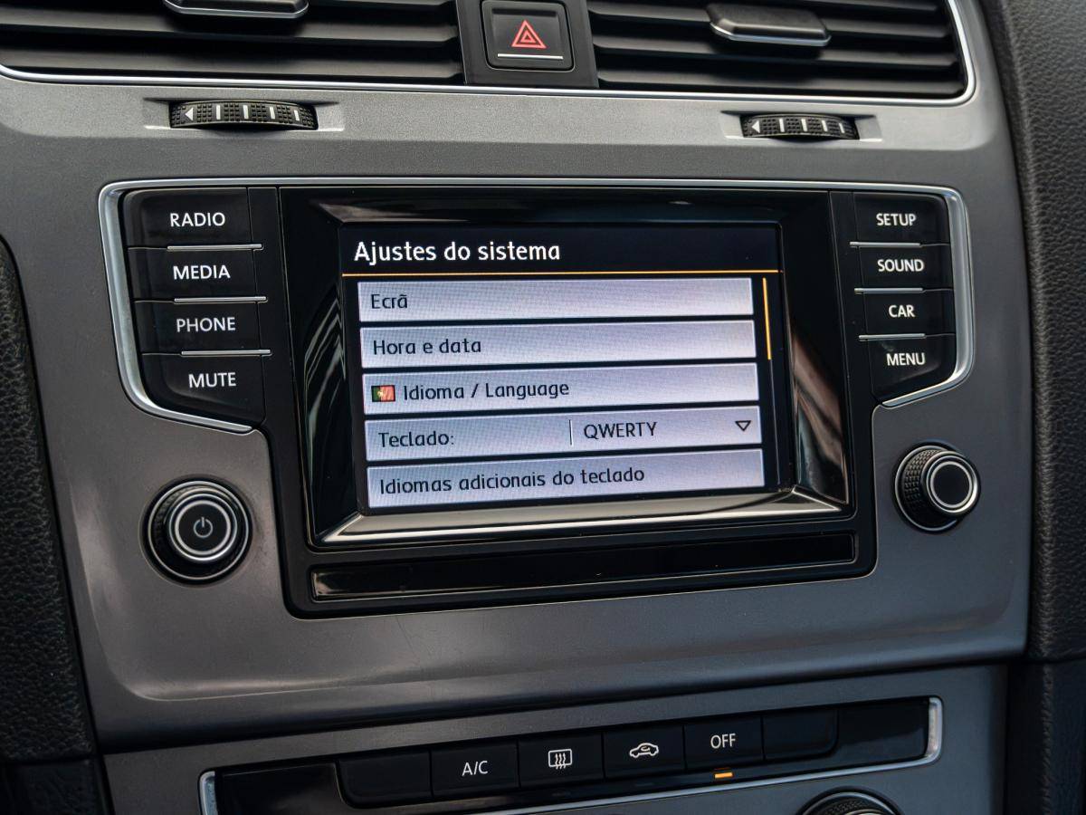 volkswagen-golf-2014-diesel-1598cc