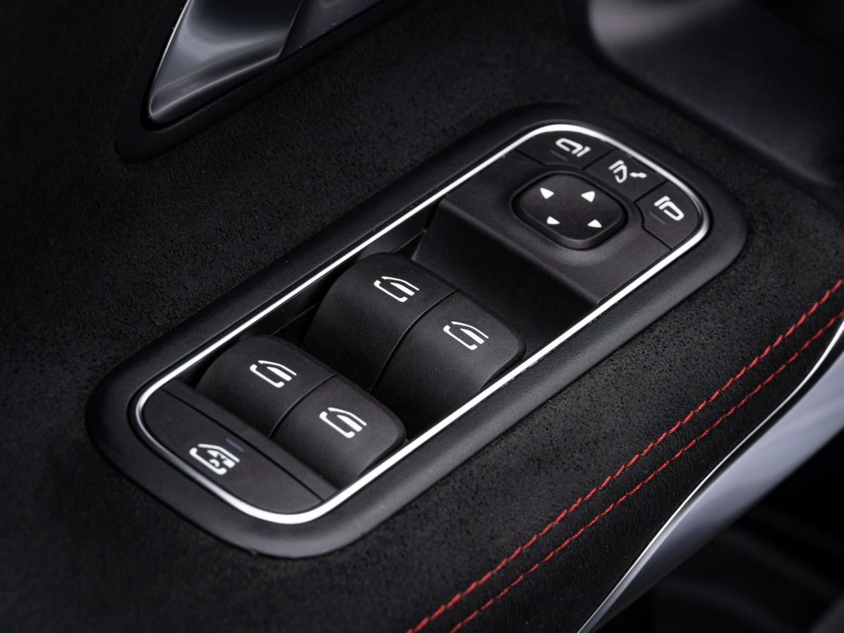 mercedes-benz-cla-2021-hibrido-a-gasolina-1332cc