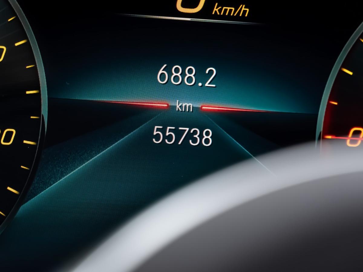 mercedes-benz-cla-2021-hibrido-a-gasolina-1332cc