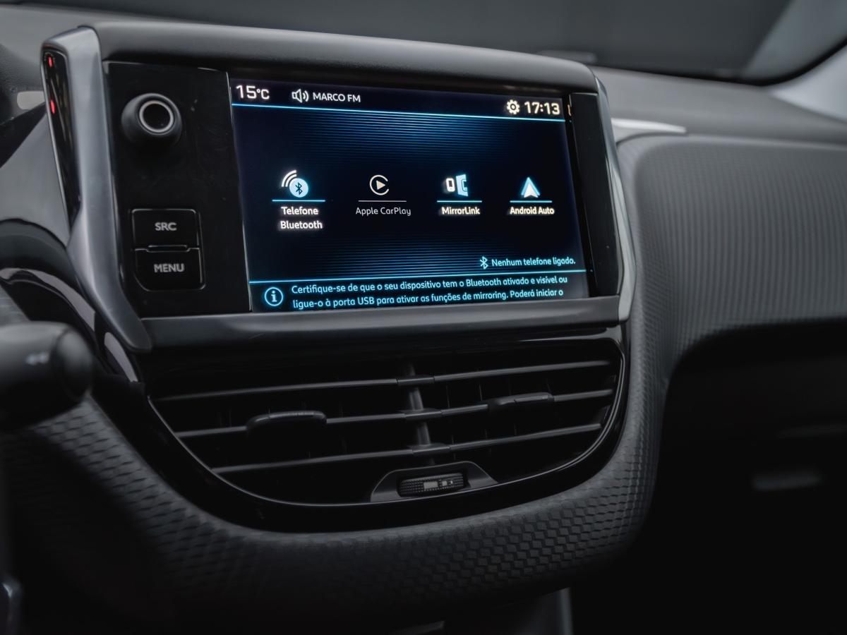 peugeot-208-2018-diesel-1560cc