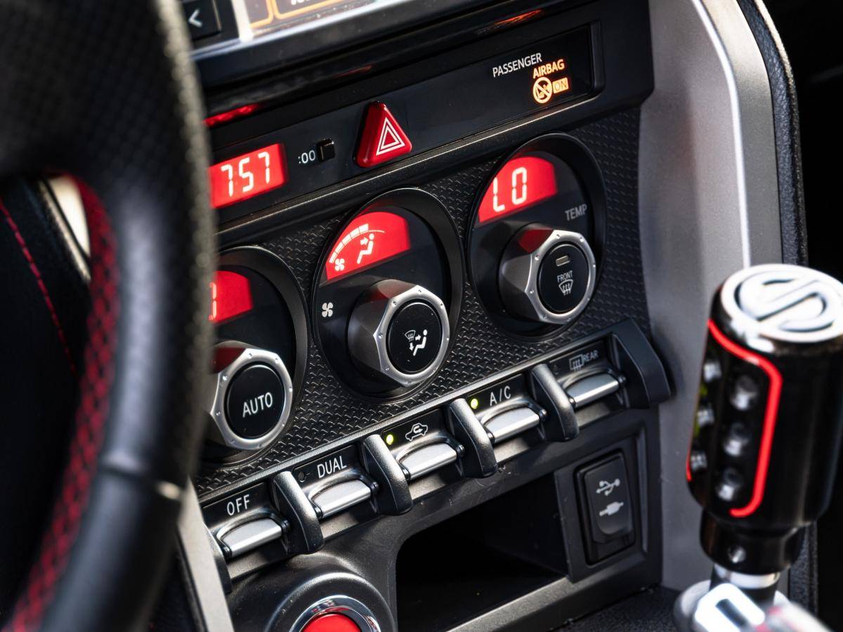 toyota-gt86-2012-gasolina-1998cc