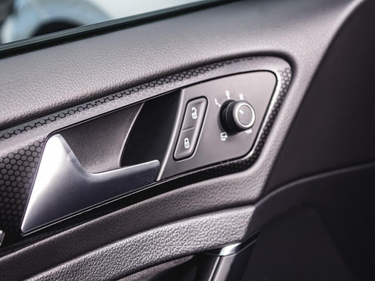volkswagen-golf-2016-gasolina-1984cc