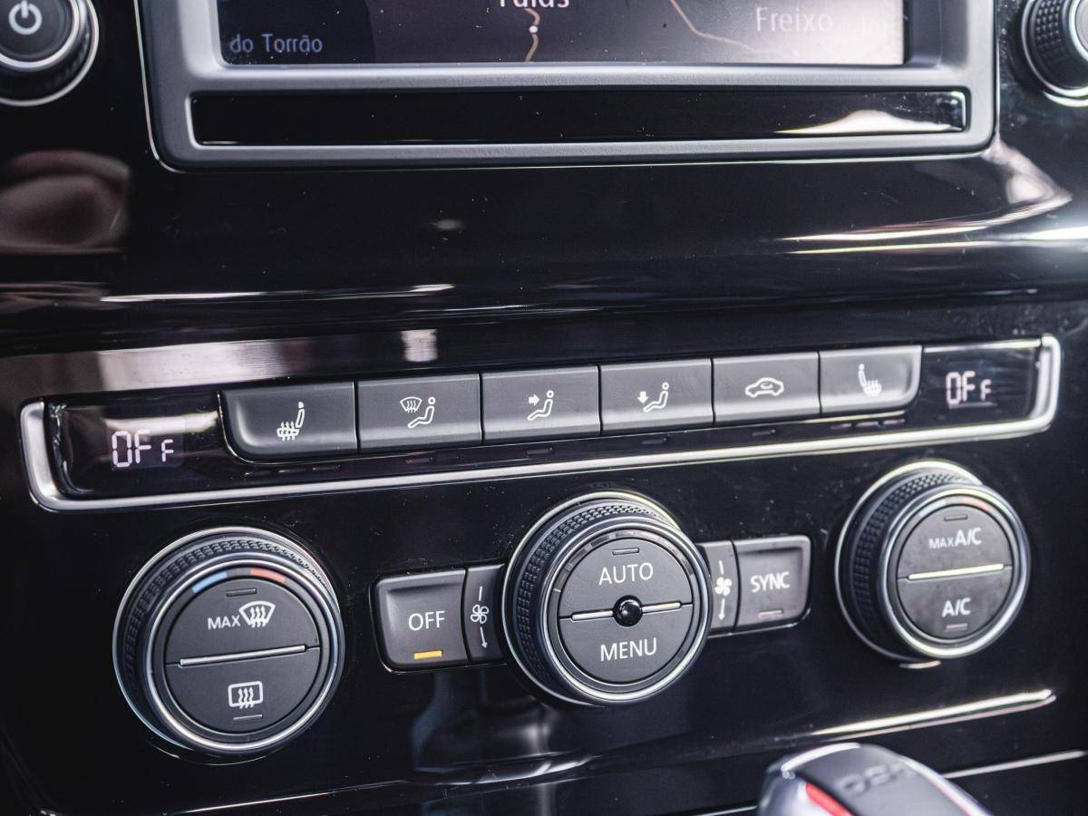 volkswagen-golf-2016-gasolina-1984cc