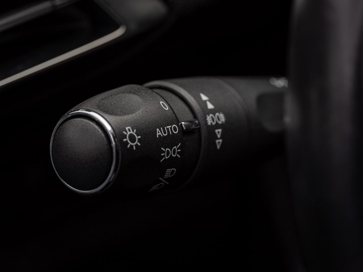 peugeot-3008-2018-diesel-1499cc
