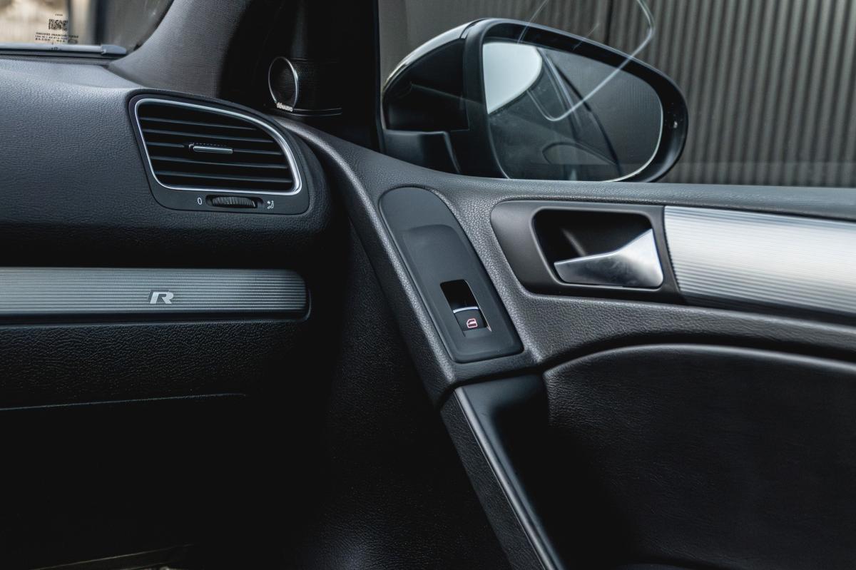 volkswagen-golf-2010-gasolina-1984cc
