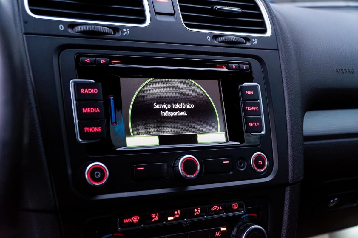volkswagen-golf-2010-gasolina-1984cc