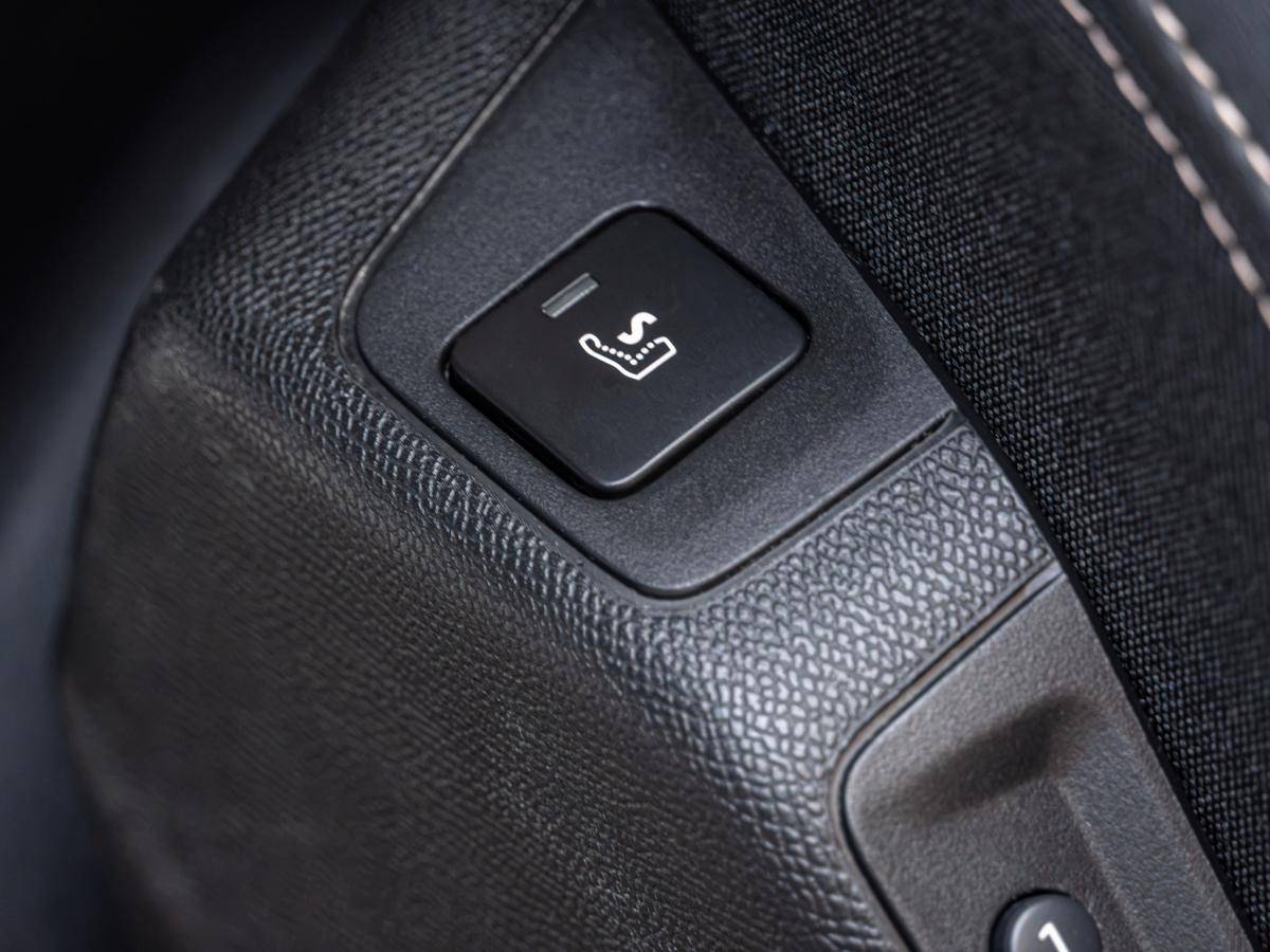 peugeot-5008-2019-diesel-1499cc