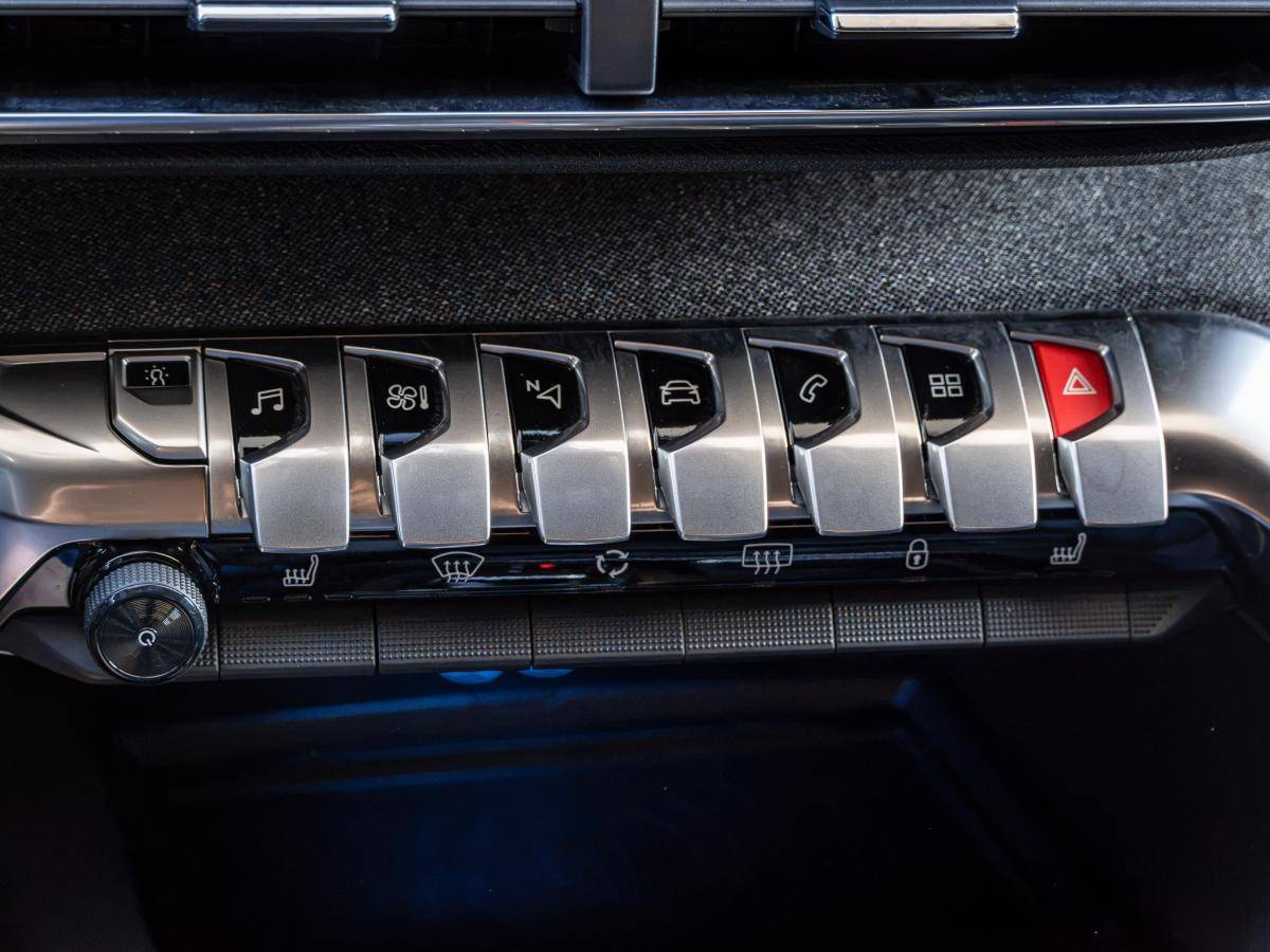peugeot-5008-2019-diesel-1499cc