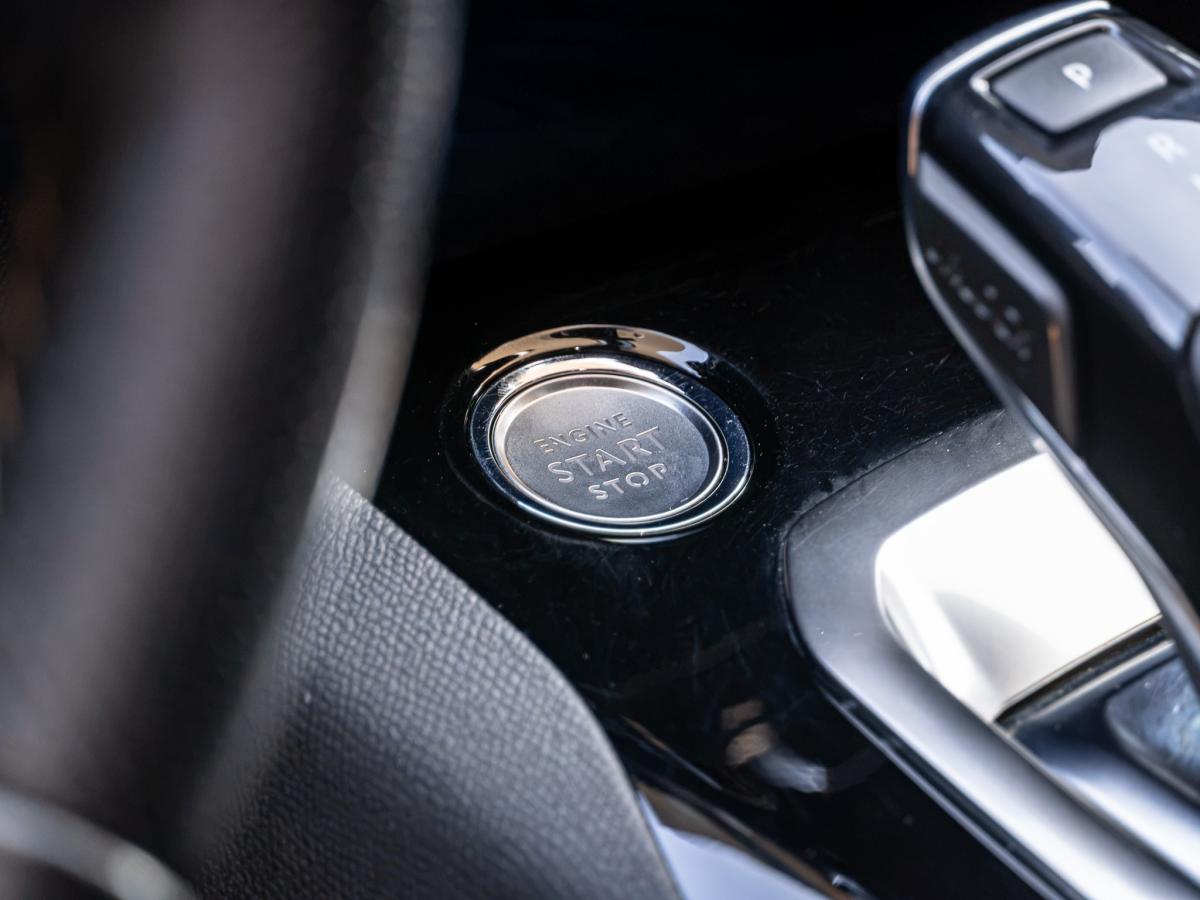 peugeot-5008-2019-diesel-1499cc
