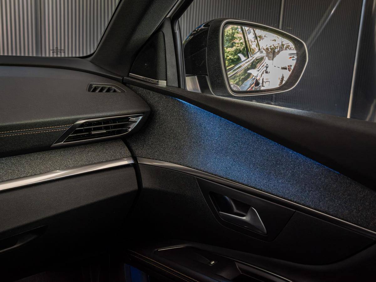 peugeot-5008-2019-diesel-1499cc