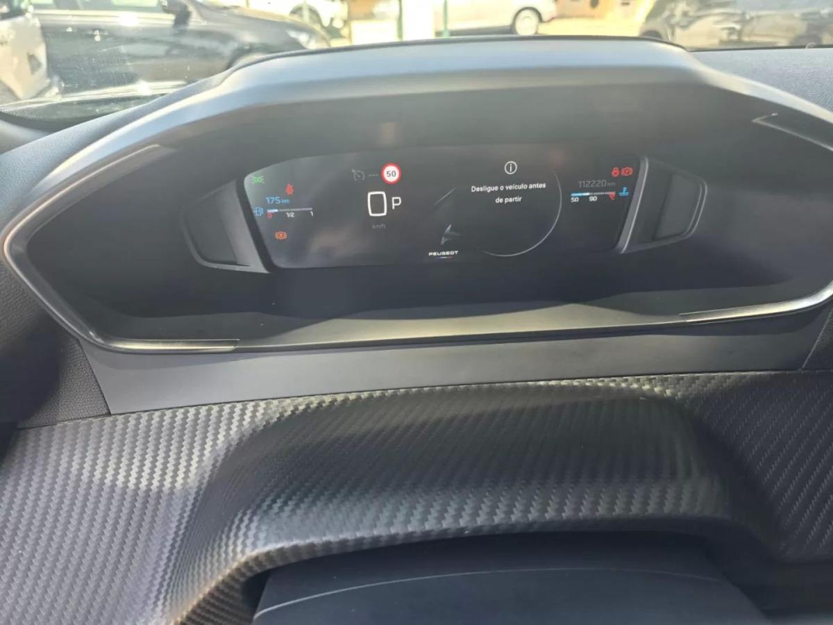 peugeot-2008-2023-diesel-1499cc