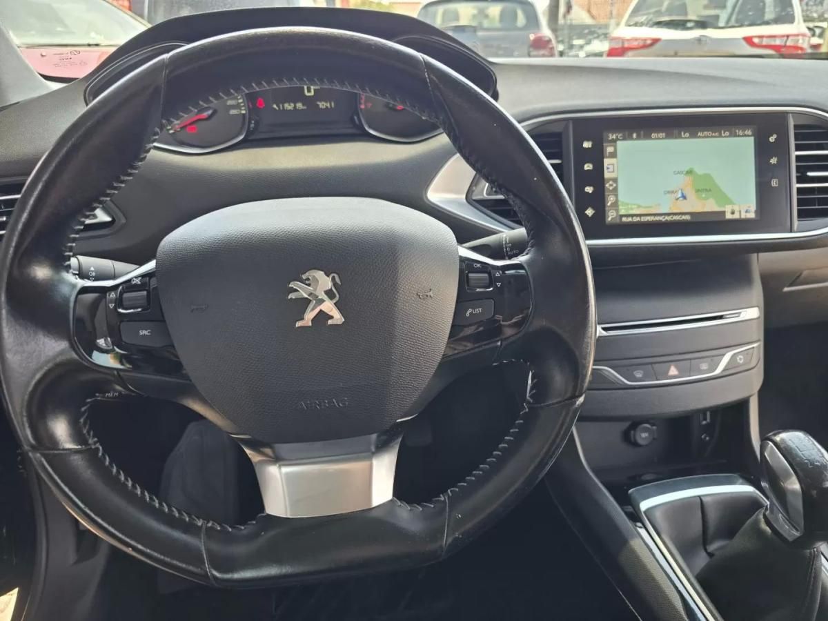 peugeot-308-2017-gasolina-1199cc