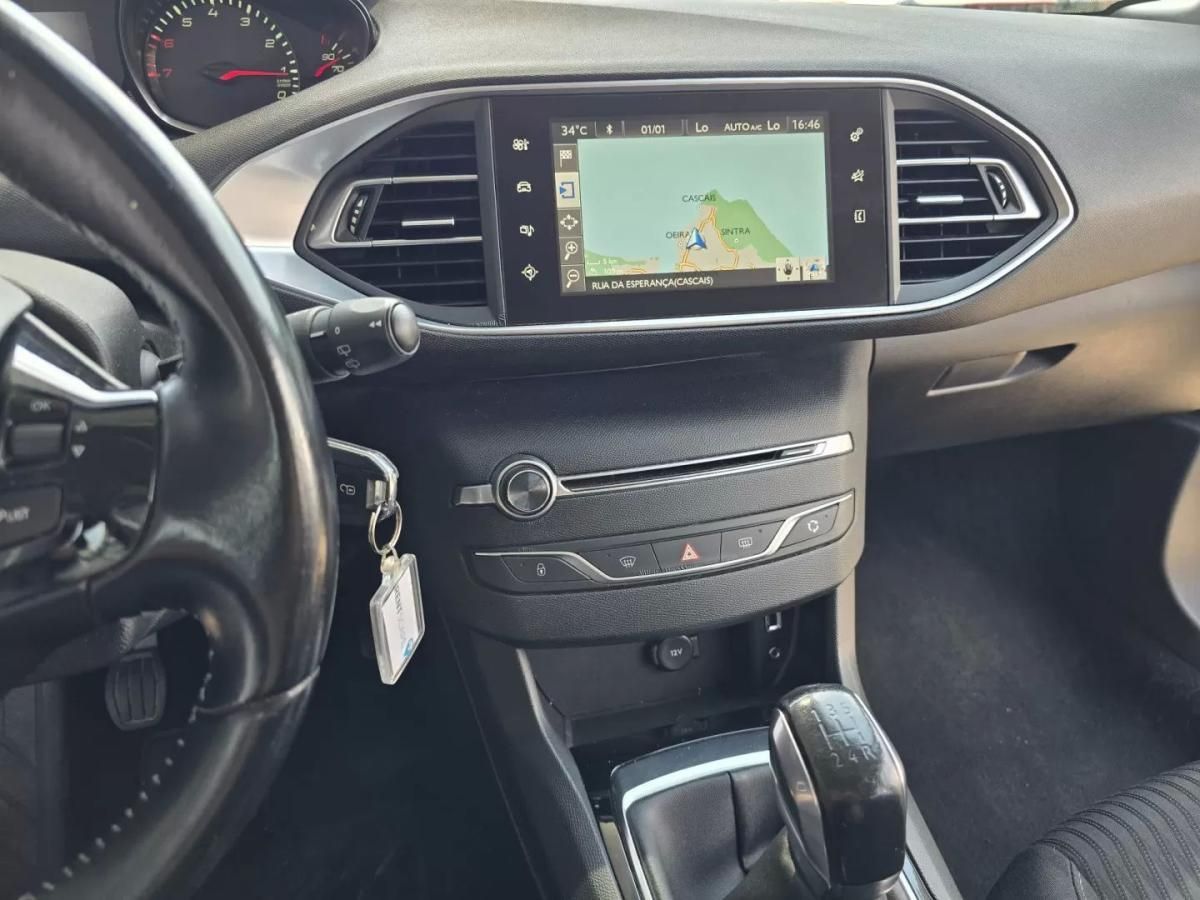 peugeot-308-2017-gasolina-1199cc