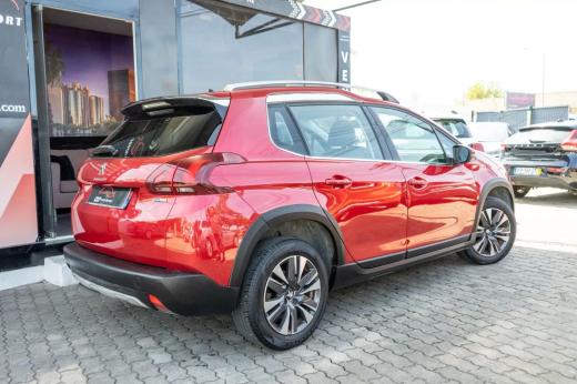 peugeot-2008-2017-gasolina-1199cc