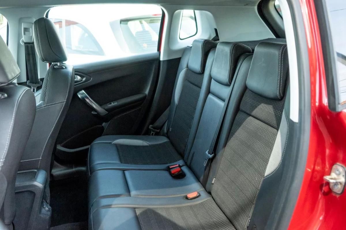 peugeot-2008-2017-gasolina-1199cc