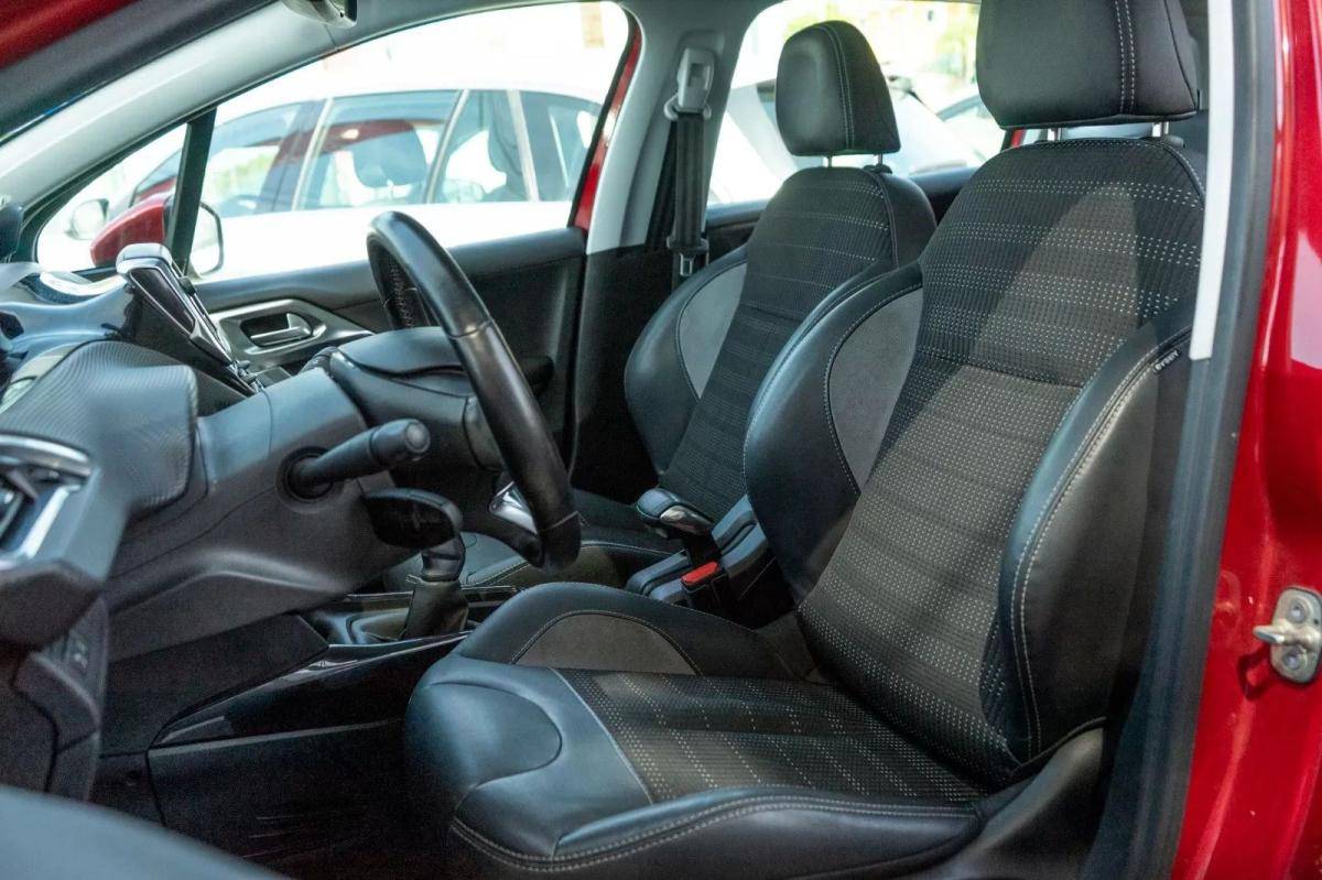 peugeot-2008-2017-gasolina-1199cc