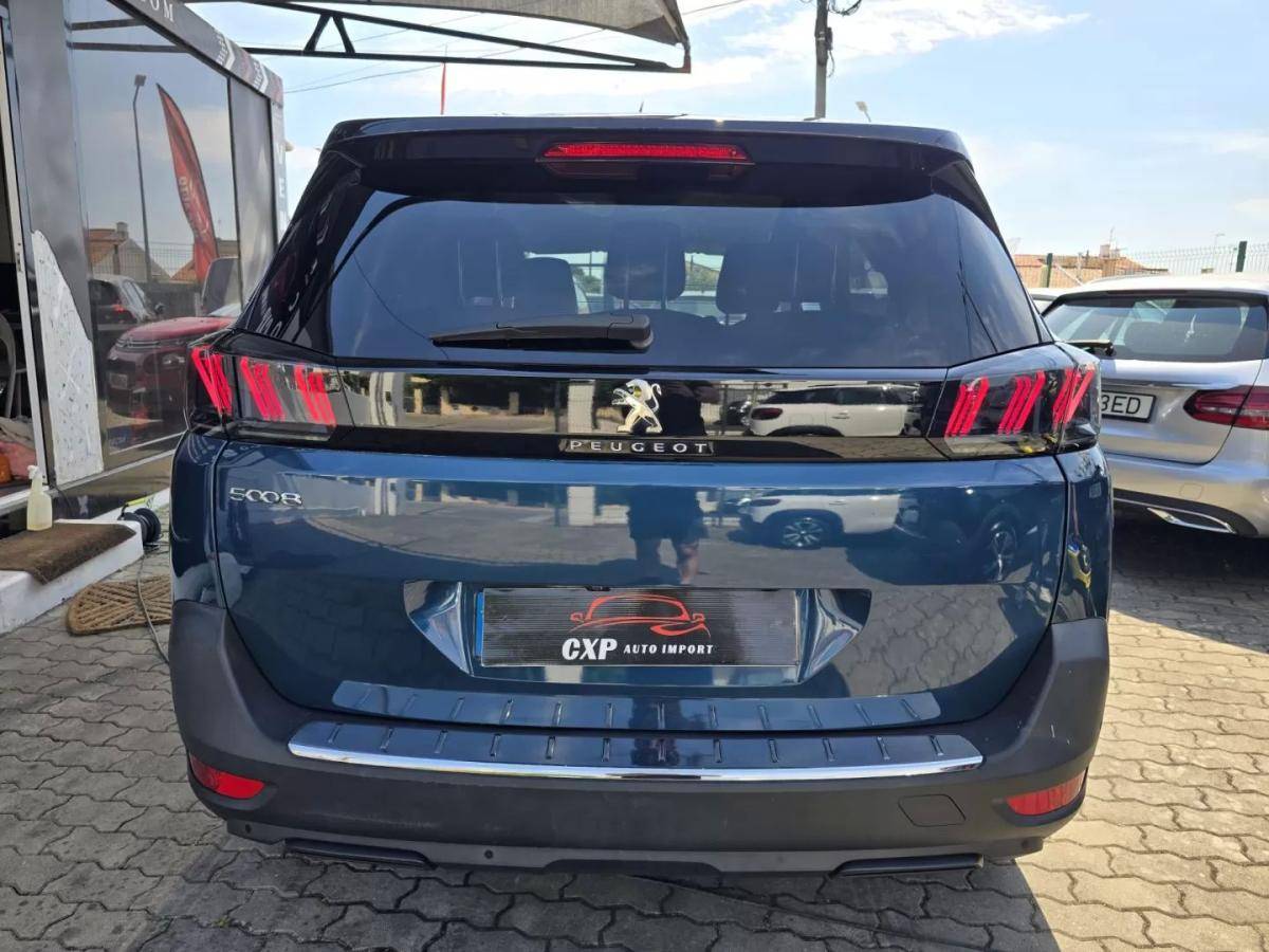 peugeot-5008-2022-diesel-1499cc