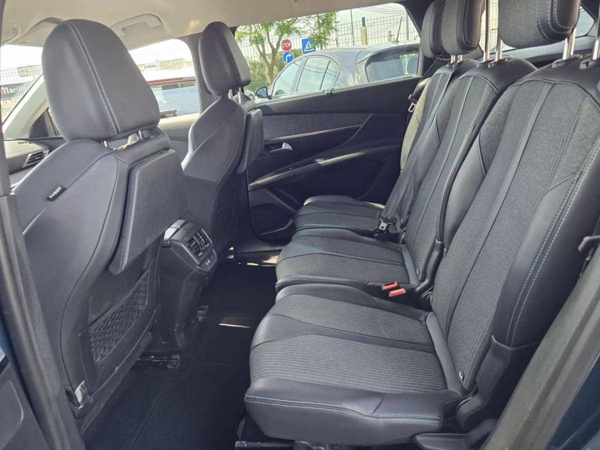 peugeot-5008-2022-diesel-1499cc