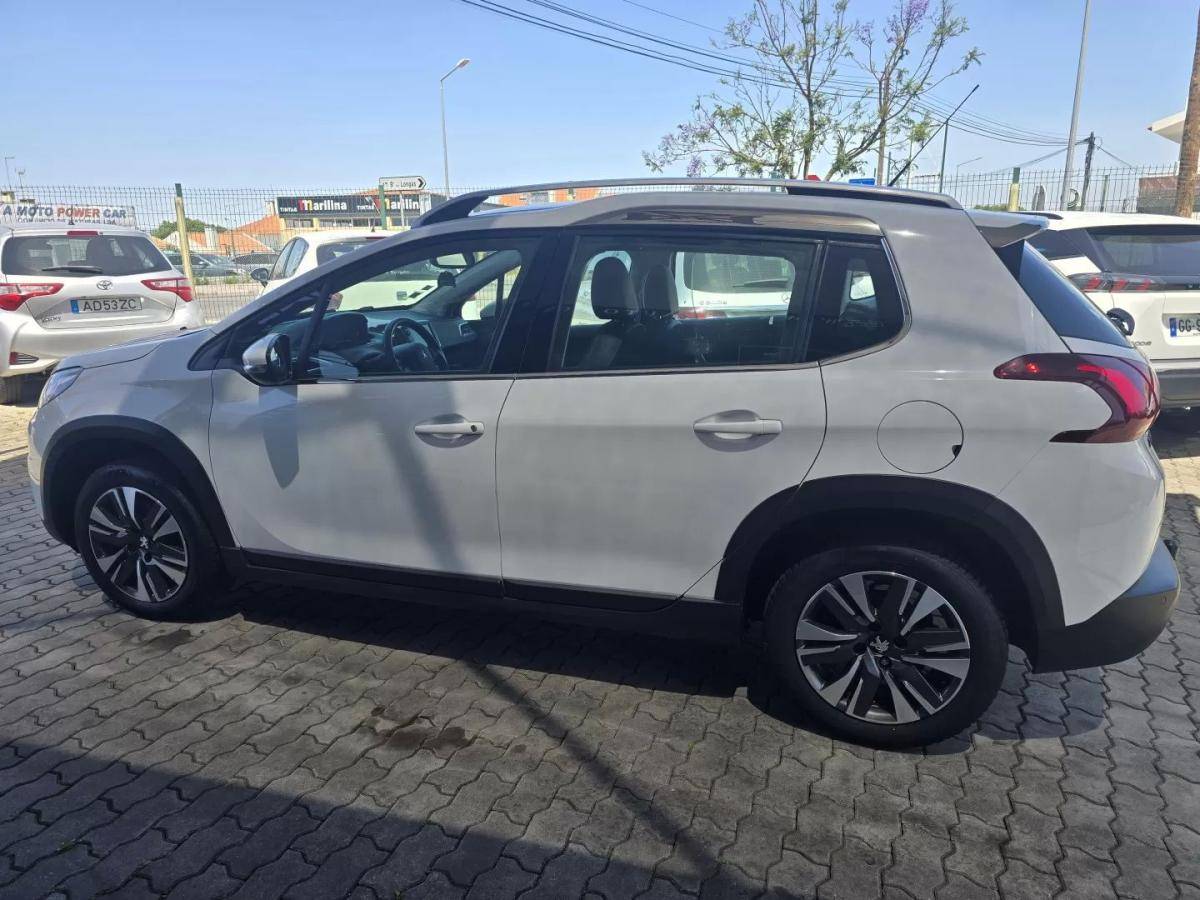 peugeot-2008-2018-gasolina-1199cc