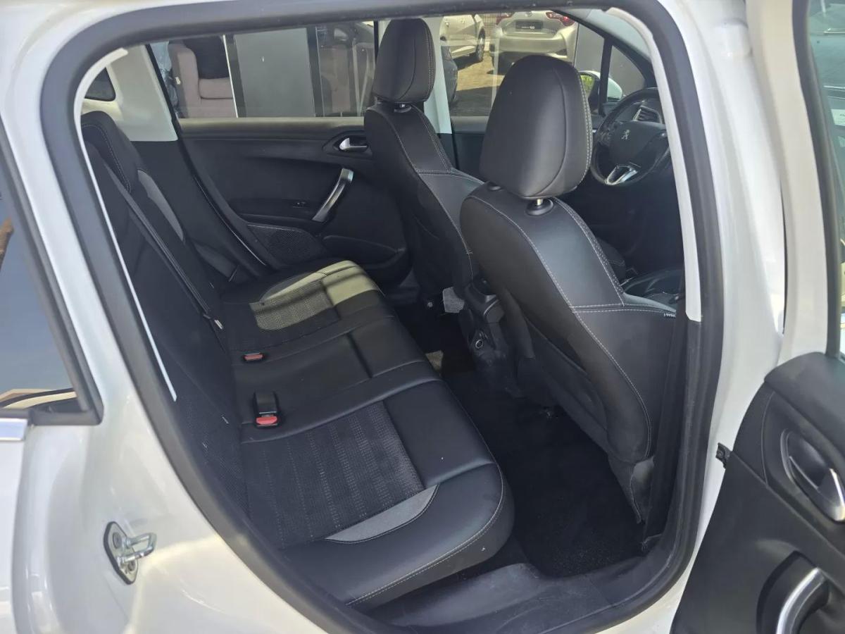 peugeot-2008-2018-gasolina-1199cc