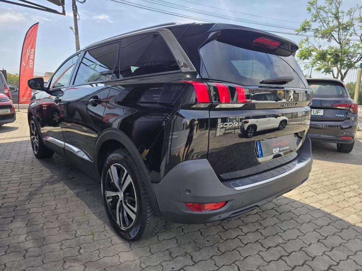 peugeot-5008-2019-gasolina-1199cc