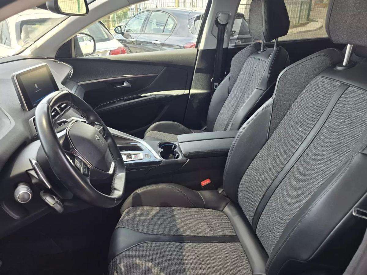 peugeot-5008-2019-gasolina-1199cc