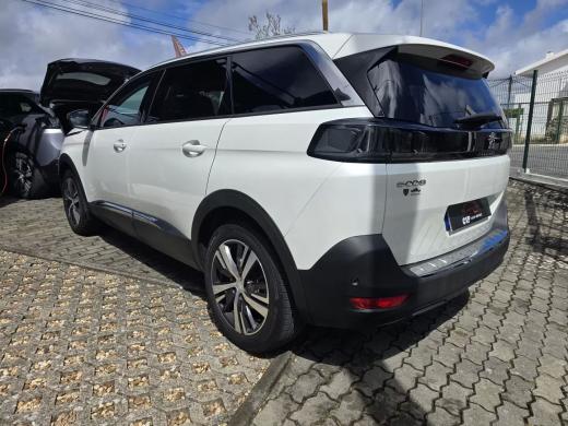 peugeot-5008-2022-diesel-1499cc