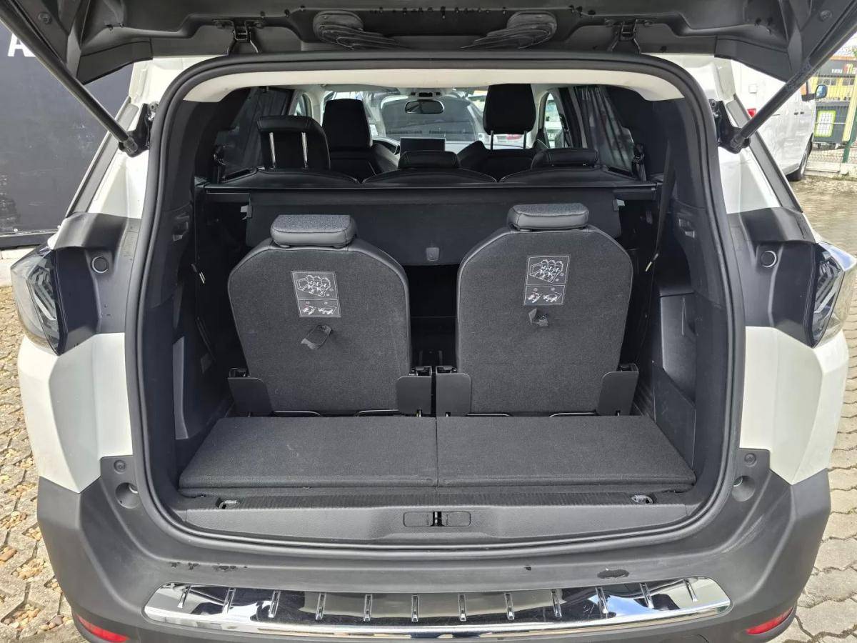 peugeot-5008-2022-diesel-1499cc