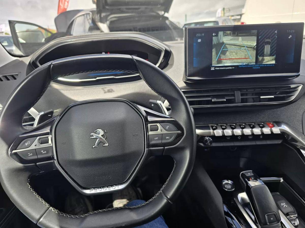 peugeot-5008-2022-diesel-1499cc