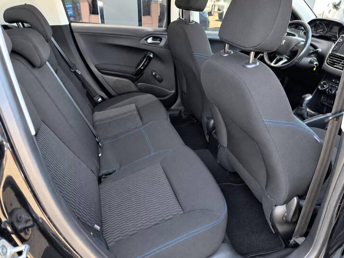 peugeot-208-2018-gasolina-1199cc