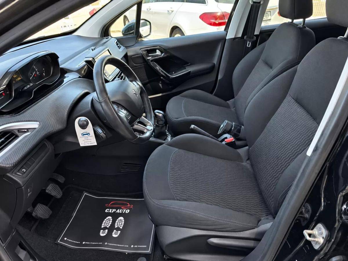 peugeot-208-2018-gasolina-1199cc