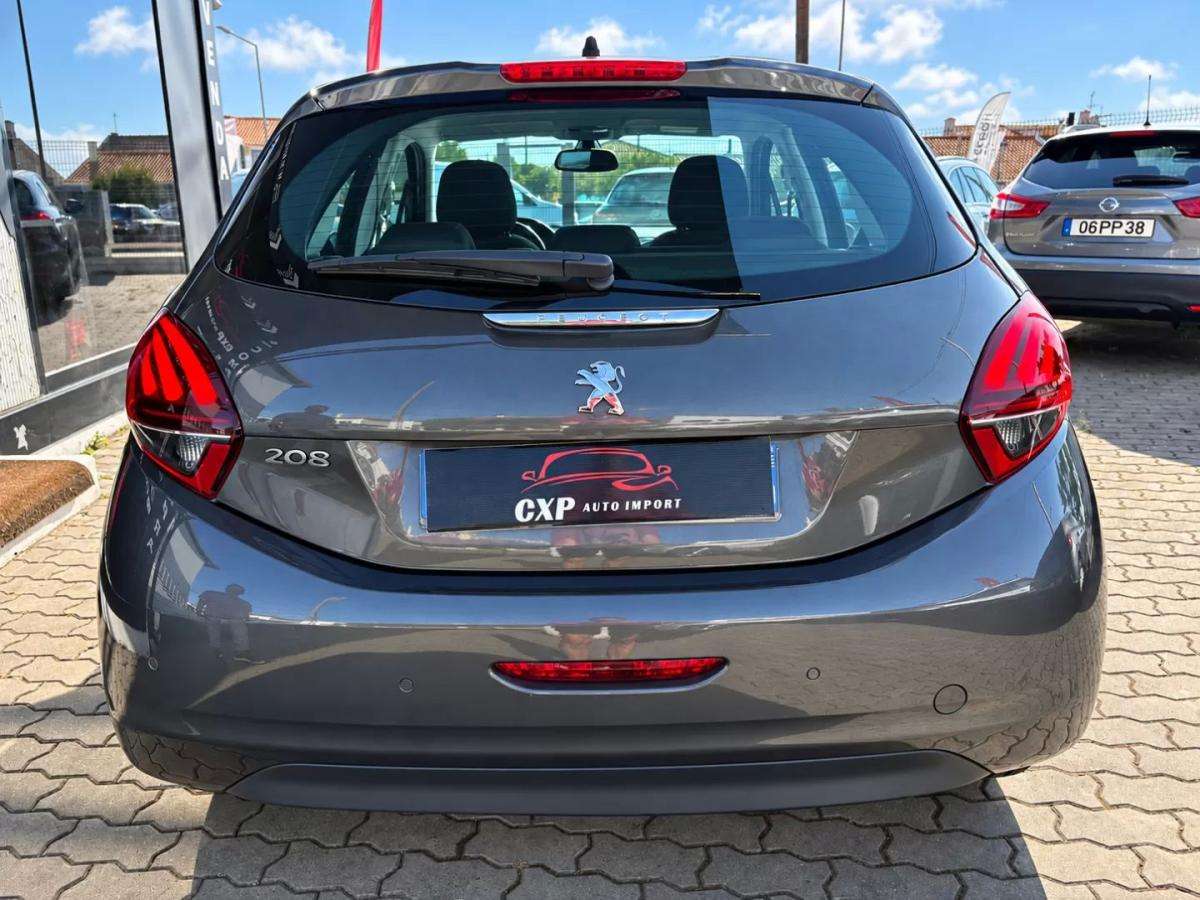 peugeot-208-2018-gasolina-1199cc