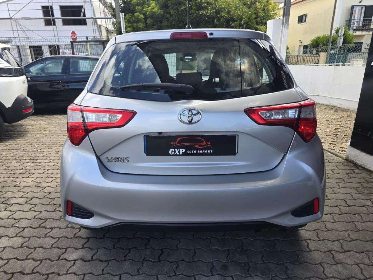 toyota-yaris-2020-gasolina-998cc