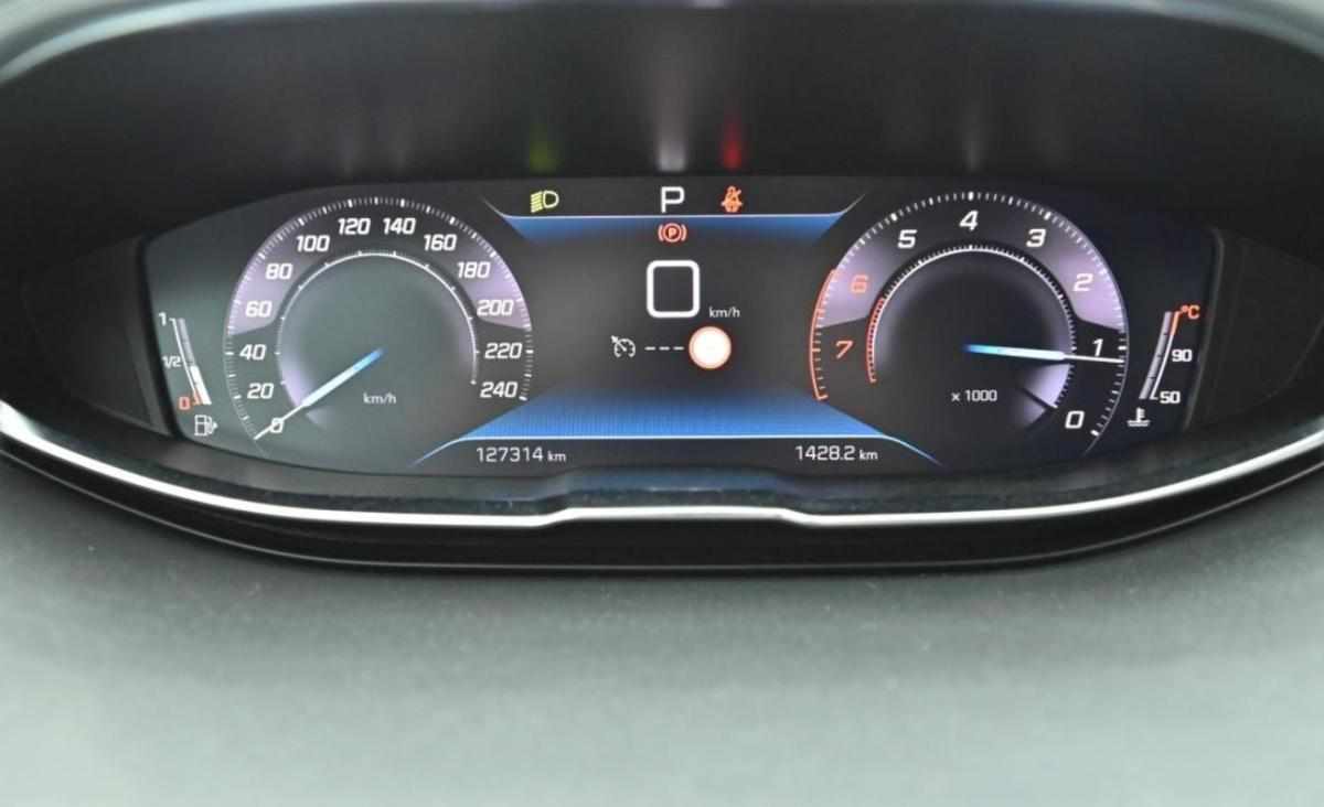 peugeot-5008-1-5-bluehdi-2021-diesel-1499cc