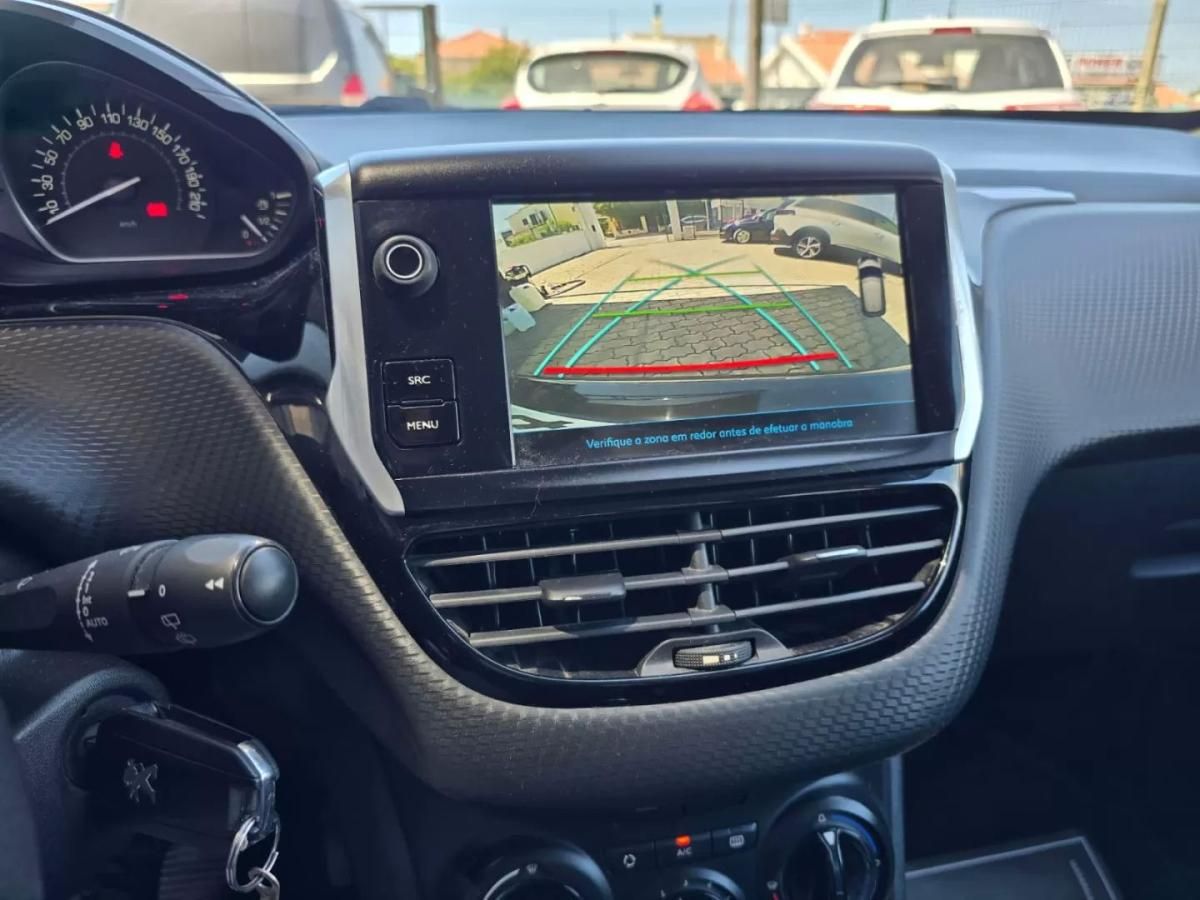 peugeot-208-2018-gasolina-1199cc