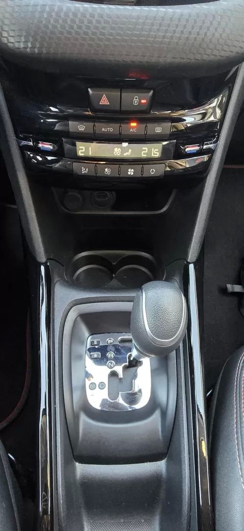 peugeot-2008-2017-gasolina-1199cc