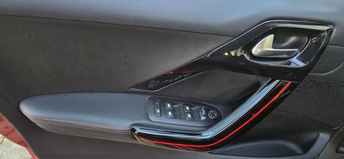 peugeot-2008-2017-gasolina-1199cc
