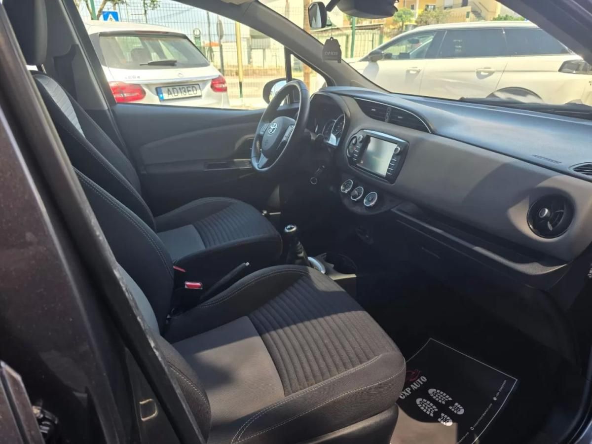 toyota-yaris-2020-gasolina-998cc