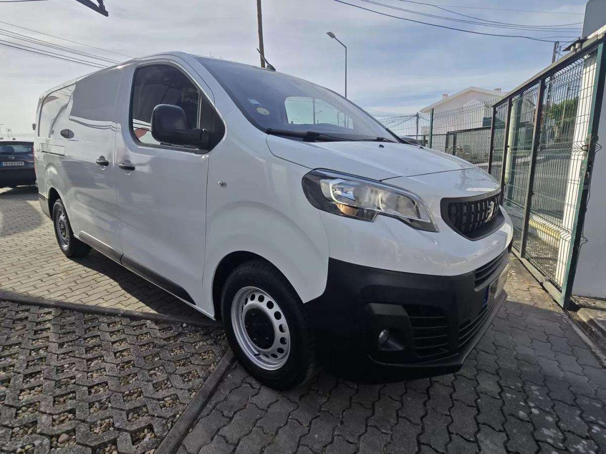 peugeot-expert-2022-diesel-2000cc