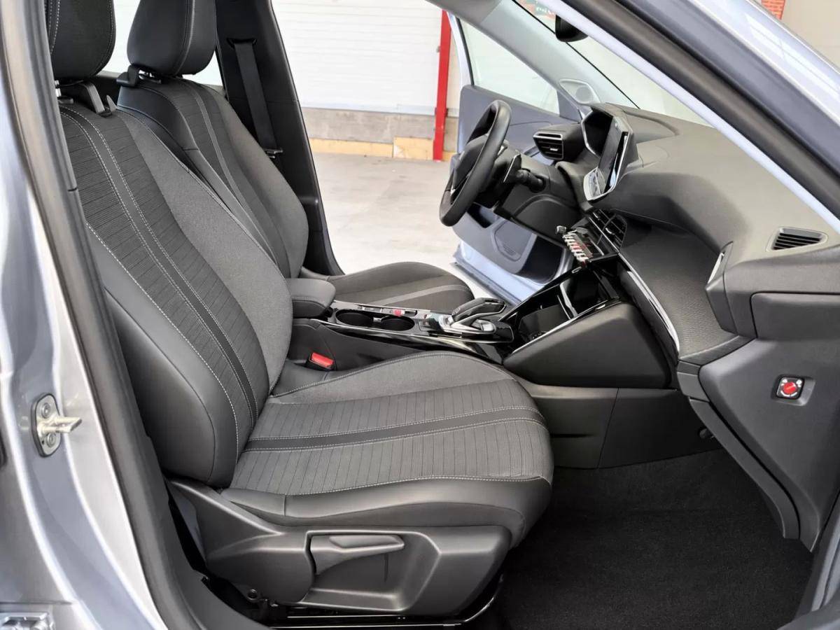 peugeot-2008-2021-gasolina-1199cc