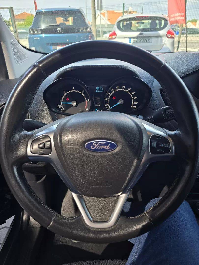 ford-transit-courier-2019-diesel-1498cc
