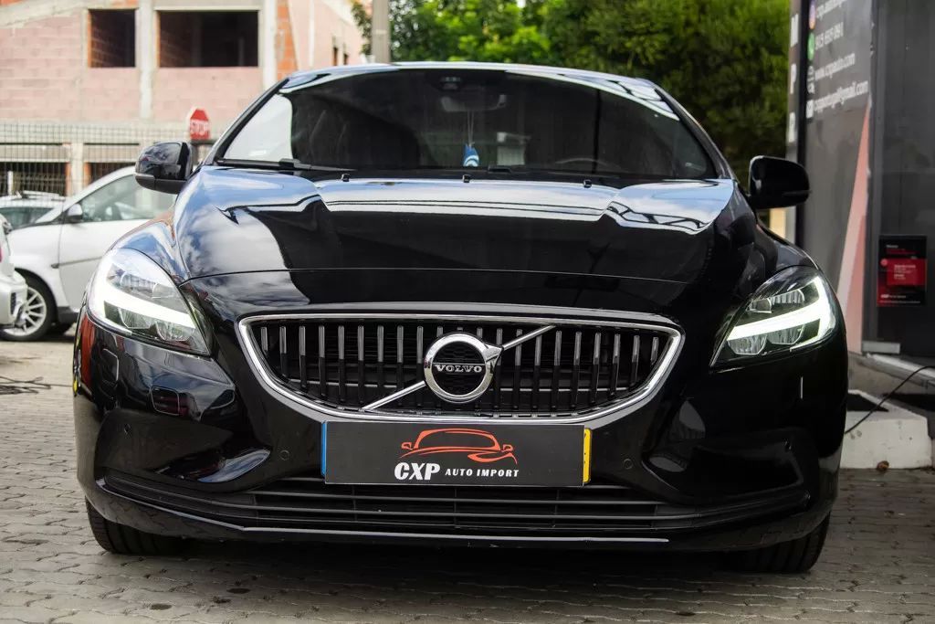 volvo-v40-2017-diesel-1969cc