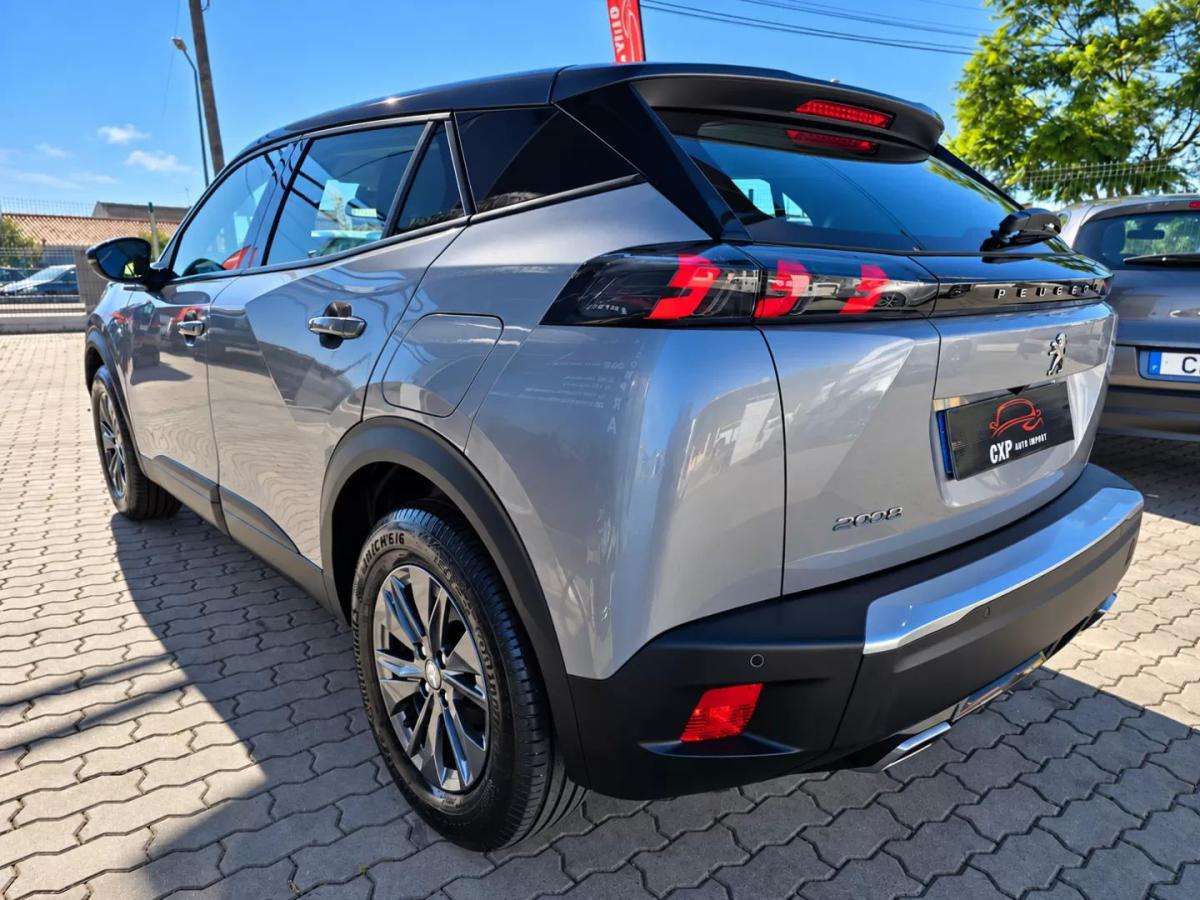 peugeot-2008-2022-gasolina-1199cc