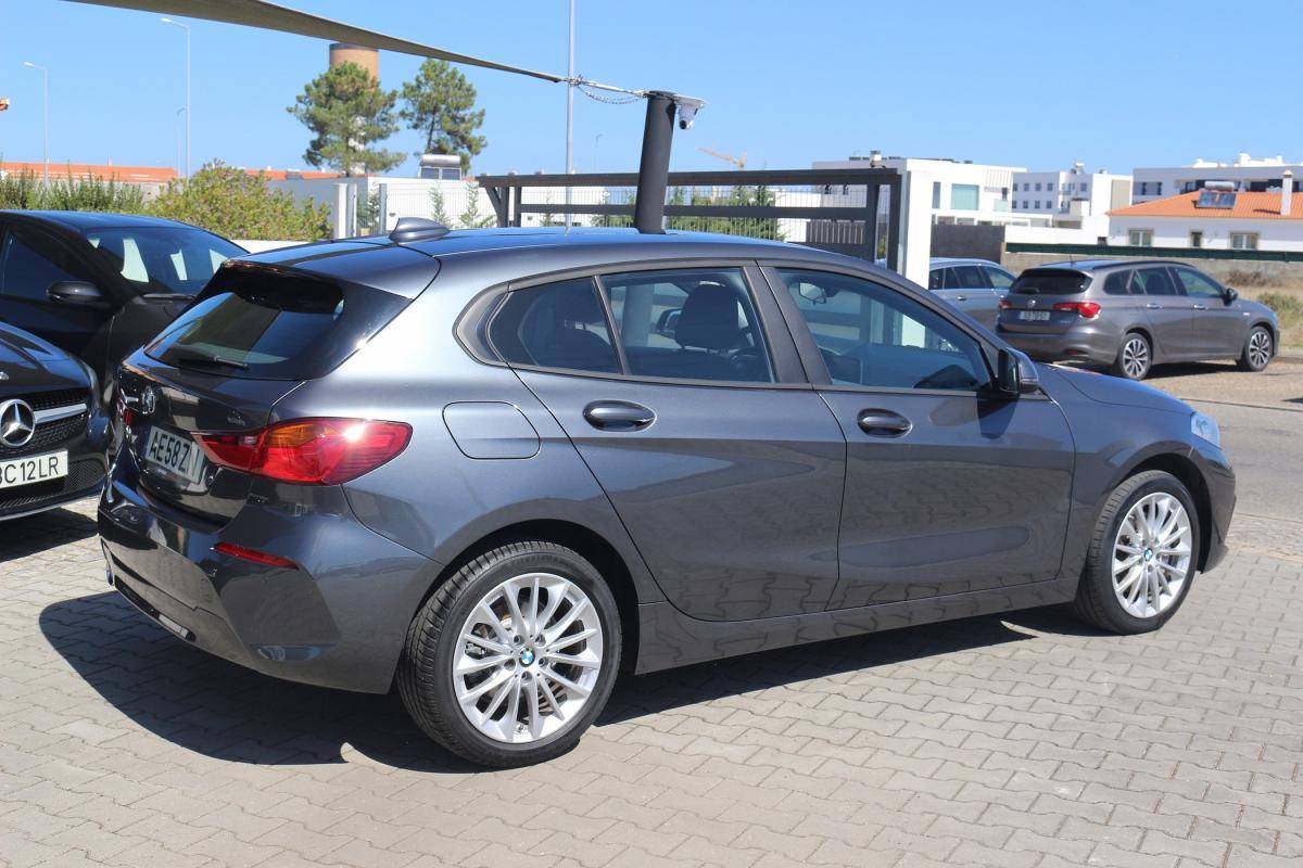 bmw-serie-1-2021-diesel-1496cc