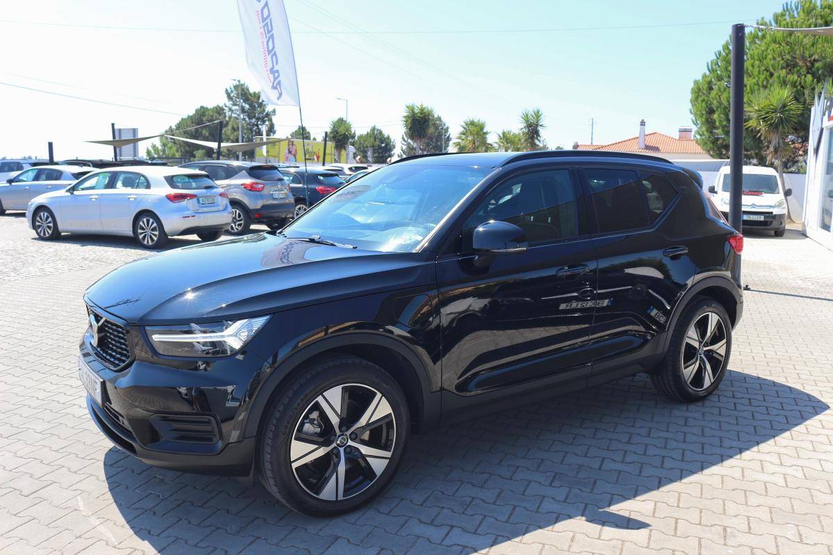 volvo-xc40-2021-hibrido-a-gasolina-1477cc