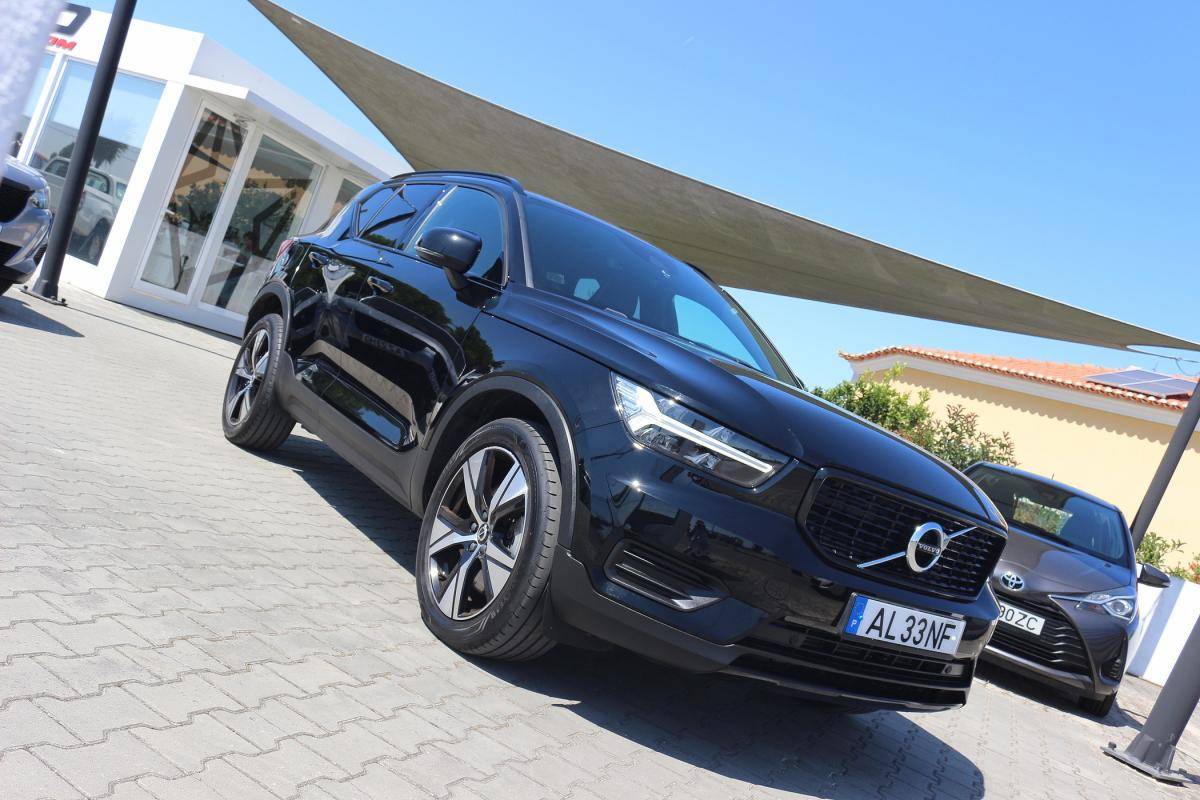 volvo-xc40-2021-hibrido-a-gasolina-1477cc